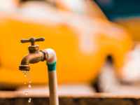 photo of gray faucet