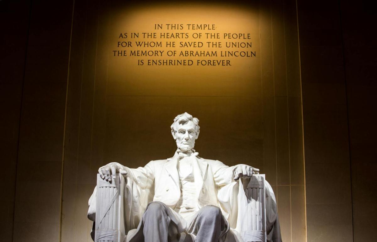 [DCガイド]トイレが近い人は大変かも！Lincoln Memorial へ行ってきた